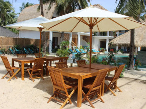 Coco Lemon Gili Resort