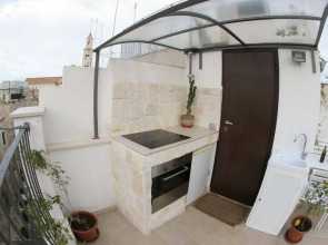 Saint Nicholas Plaza