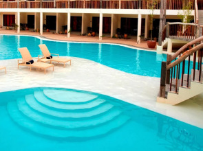 Bluewater Panglao Beach Resort