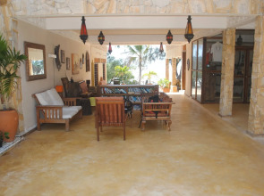 Seasons Lodge Zanzibar