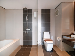 Manhattan Pattaya Hotel