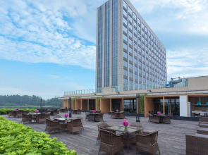 Junluxe Hotel Guangzhou Science City-Free Shuttle Bus Service to Guangzhou Canton Fair