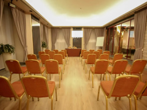 Отель Diplomatic