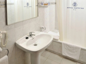 Hotel GHT Neptuno Tossa & Venus SPA