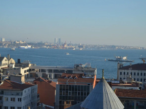 Unver Galata Apart