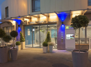 Holiday Inn Express Paris - Velizy by IHG