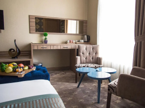 The Rise Aron Business Hotel Merter