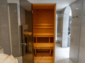 Cour des Loges Lyon, A Radisson Collection Hotel