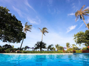 P. P. Erawan Palms Resort