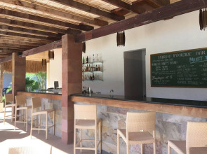 Bluewater Panglao Beach Resort