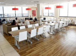 Travelodge Valencia Aeropuerto