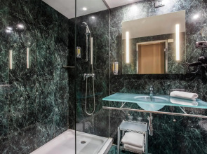 B&B Hotel Granada Estación