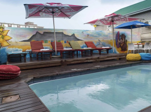 Never at Home Green Point - Hostel