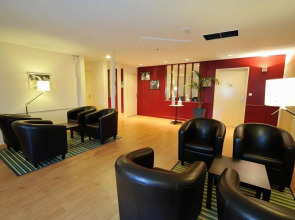 Campanile NATURE - Marseille Saint-Antoine