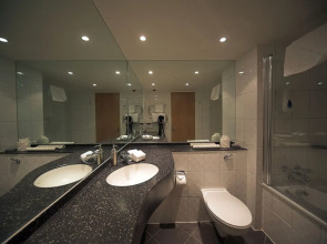 Greetham Valley Hotel