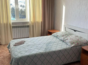 Кедр Золотой