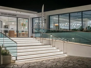 Golden Coast Hotel & Bungalows - All Inclusive