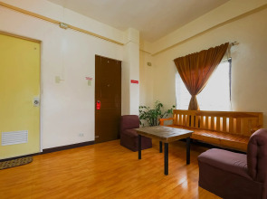 OYO 431 Apollo 11 Apartelle