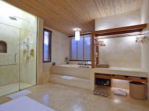 High Season Pool Villa & Spa