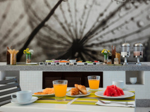 Krystal Urban Cancun & Beach Club