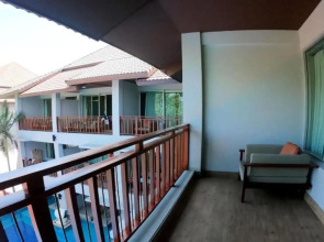 Lanta Sand Resort & Spa