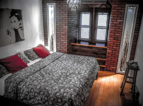 The Celebrities Hotel