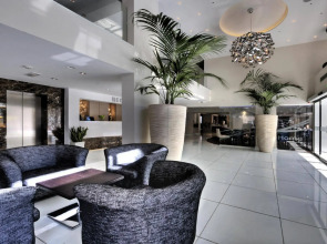 Livadhiotis City Hotel