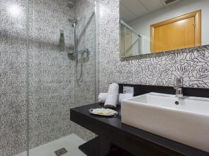 Apartments Ramblas 108