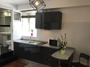 Urban Garden Porto Central Hostel