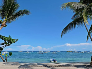 Lost Horizon Beach Dive Resort