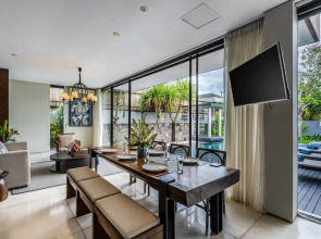 Vinila Villas by Nakula