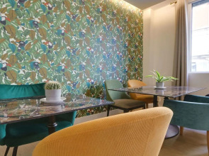 Hotel Apolonia Paris Montmartre, Sure Hotel Collection by BW