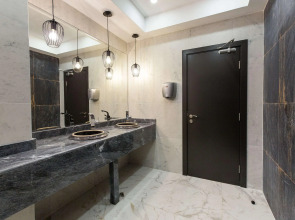 Best Western Plus Premium Inn