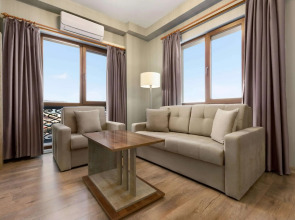 Ramada by Wyndham Van