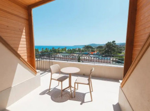 Отель L'Oceanica Beach Resort All Inclusive