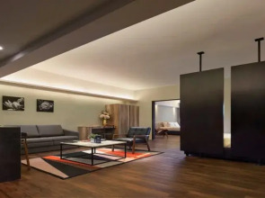 Tropics Eight Suites