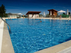 Camping & Bungalows Leagi