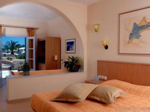 Santo Miramare Resort