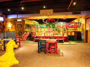 Hualien Charming City Hotel