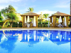 Отель Bellis Deluxe