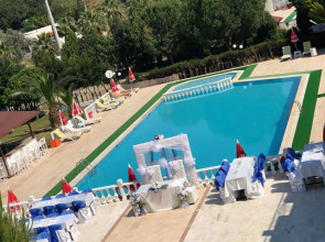 The Palm Club Apart Otel