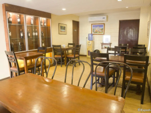 Isabelle Garden Hotel & Suites