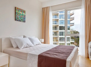 Lux Apartments Sunrior