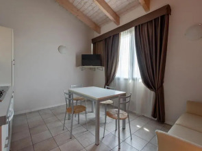 Hotel Maranello Village