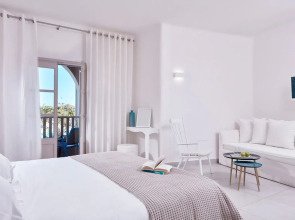 Santo Miramare Resort