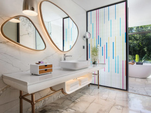 Отель Wingate by Wyndham Sanya Luhuitou