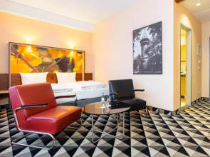 Premier Inn Köln City Mediapark