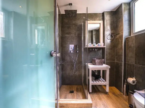 Porto Kalamaki Hotel