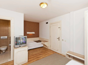 Sherwood Premio Hotel