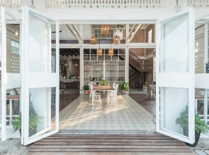 Memmoth Hostel In Lampang